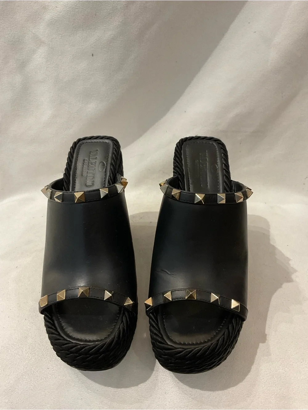 Valentino Mules